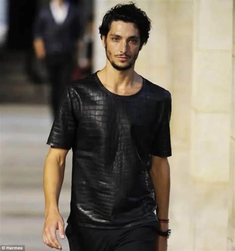 hermes t shirt black|t shirt Hermes crocodile.